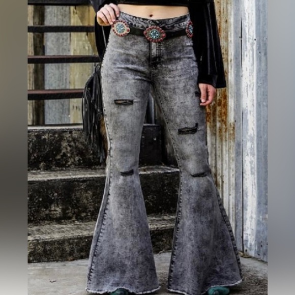 L&B GREY WASH FLARE JEANS W RIPS-NWT-NEW ITEM! - Picture 1 of 7